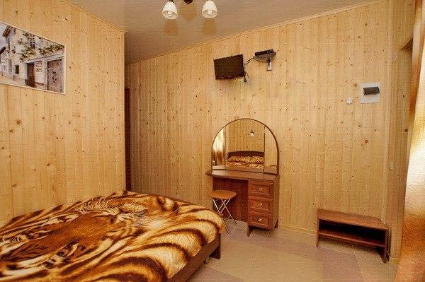 Guest House Arlen Gantiadi Extérieur photo
